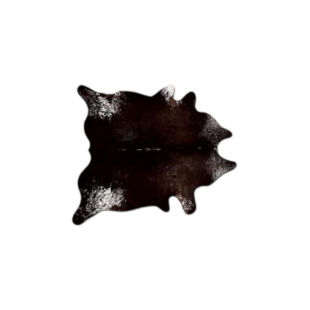 HomeRoots 5' X 7' Cowhide Area Rug – Stylish Rustic Elegance for Modern Living Rooms and Cozy Bedrooms Chocolate/White 317321