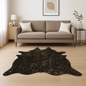 HomeRoots 5' X 7' Cowhide Print Area Rug - Luxurious Texture with Contemporary Style for Modern Living Spaces Black/Gold 317326