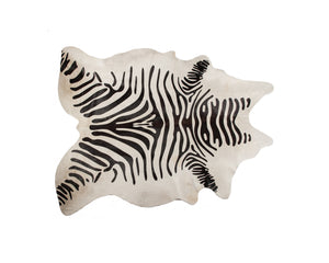 Homeroots 5' X 7' Zebra Stripe Black And White Natural Cowhide Area Rug  Cowhide 317329