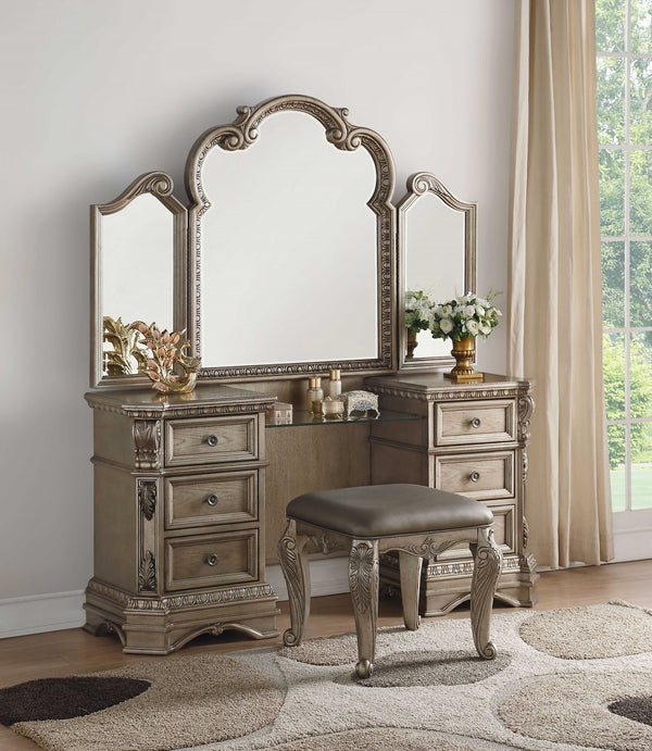 Homeroots 19" Antique Silver Solid Wood Backless Bar Chair  Polyurethane Foam 318741