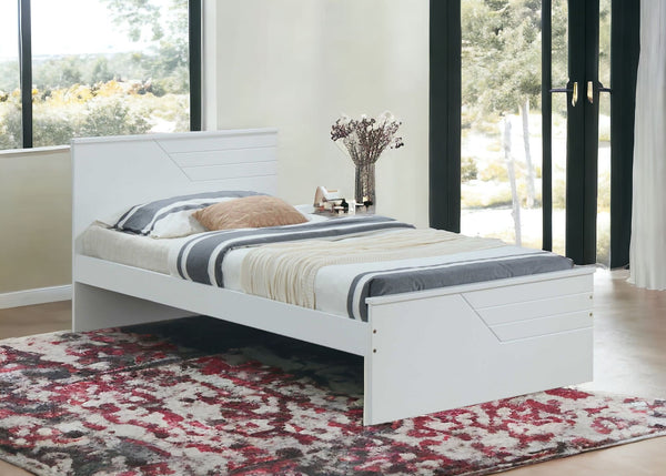 Homeroots Bed  Wood 318761