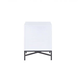 Homeroots 20" X 18" X 26" White And Black Wooden Nightstand   319110