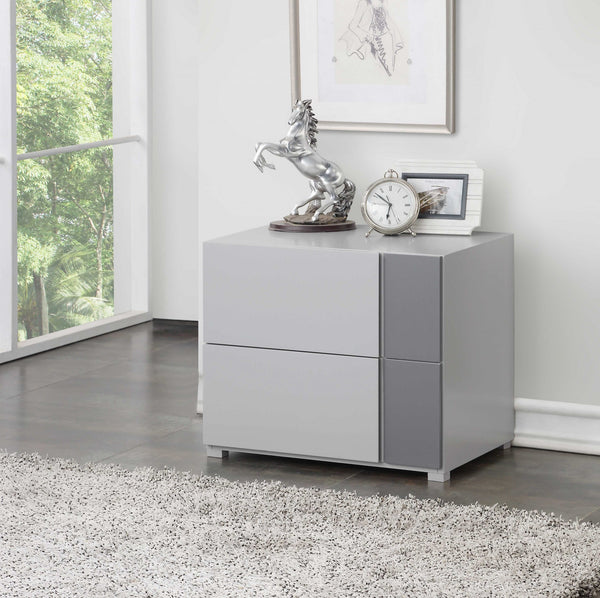 Homeroots 24" X 17" X 20" Light Grey And Dark Grey Nightstand   319117