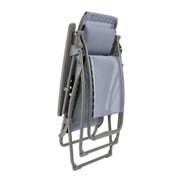 HomeRoots 28" Zero Gravity Chair - Stylish Beige and Gray Outdoor Lounge with Ergonomic Comfort and Durability Ocean 320591