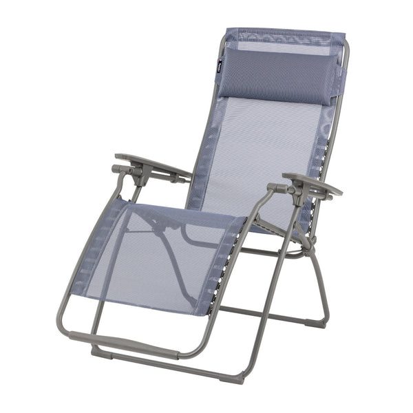 HomeRoots 28" Zero Gravity Chair - Stylish Beige and Gray Outdoor Lounge with Ergonomic Comfort and Durability Ocean 320591
