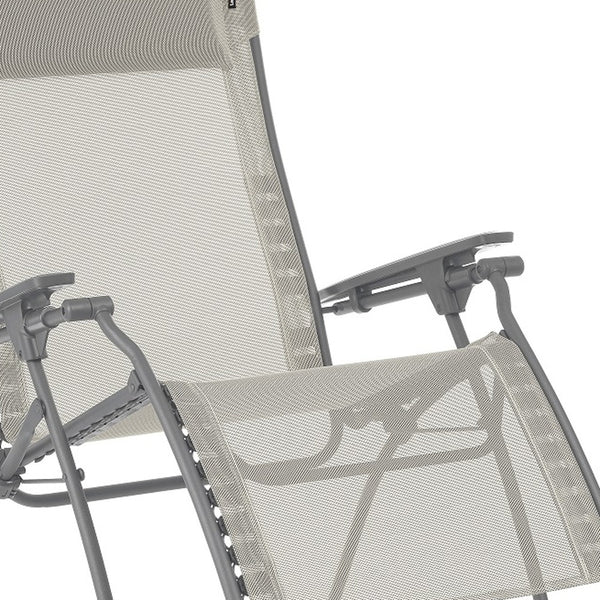 Homeroots 30" Light Gray And Chrome Steel Outdoor Zero Gravity Chair With Light Gray Cushion Seigle Metal 320598