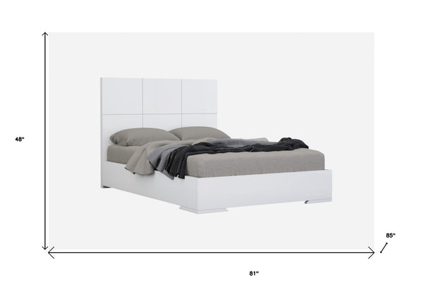 Homeroots White Stainless Steel King Bed Frame  Stainless Steel 320670