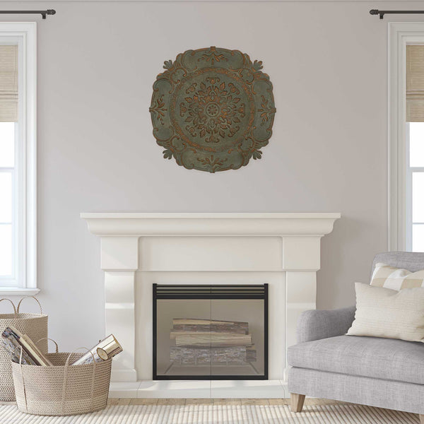 Homeroots Distressed Green European Medallion Metal Wall Decor  Metal 321202