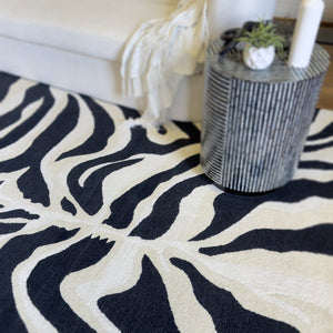 Capel Rugs Serengeti-zebra Hand-tufted Wool Area Rug - Nature-inspired Design For Elegant Modern Interiors Black, Ivory 100% Wool 3255rs07091000350