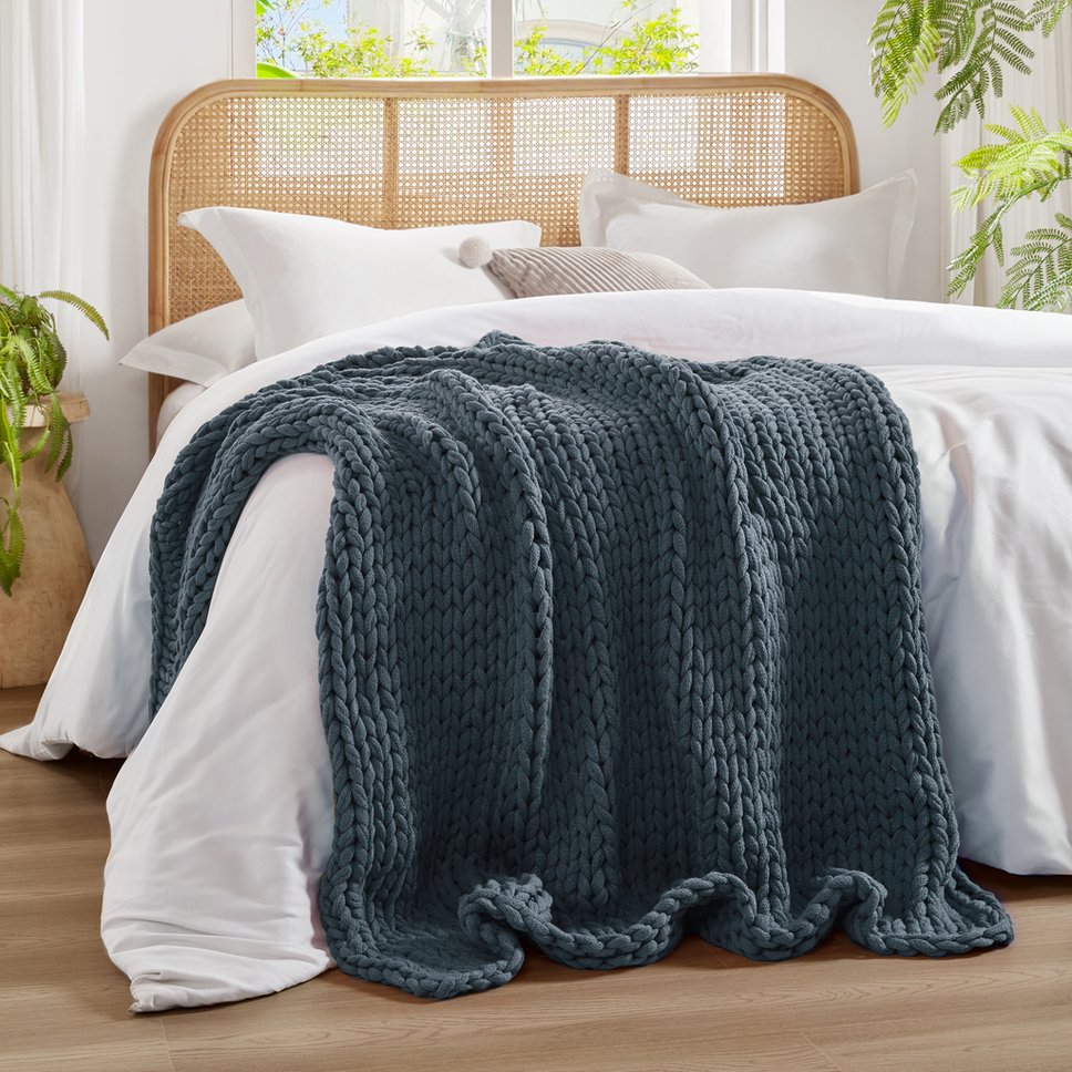 JLA Home Madison Park - Hand Made Throw Blanket — Double-Knit 100% Acrylic, Ultra-Soft OEKO-TEX, Modern Boho Cozy Accent Gift MP50-7316