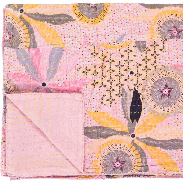 Homeroots 50" Gray And Pink Kantha Cotton Floral Throw Blanket – Embroidered Comfort For Cozy Living Spaces Cotton ,50"X70" Cotton 328233