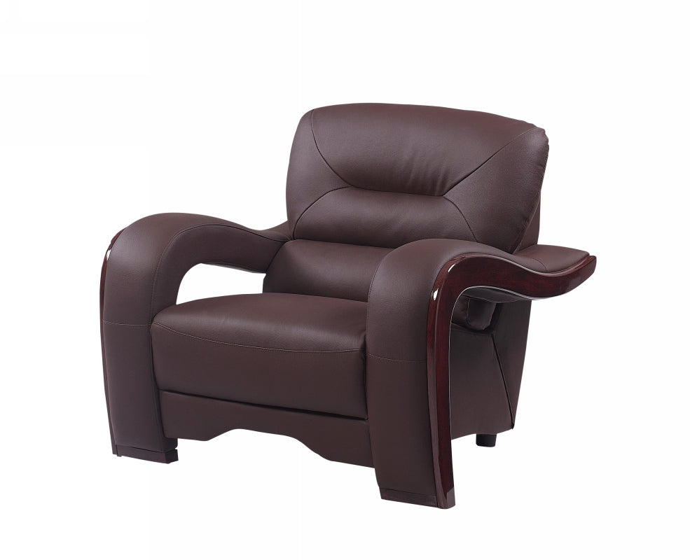 Homeroots 33" Brown Glamorous Leather Chair   329513