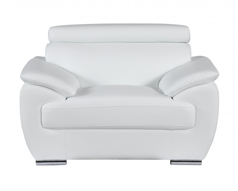 Homeroots 32" To 38" White Captivating Leather Chair White  329525