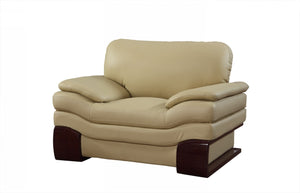Homeroots 44" Dazzling Beige Leather Chair   329541