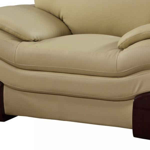 Homeroots 44" Dazzling Beige Leather Chair   329541
