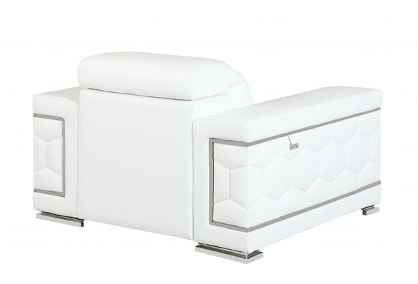 Homeroots 29" To 38" White Sturdy Chair White  329595