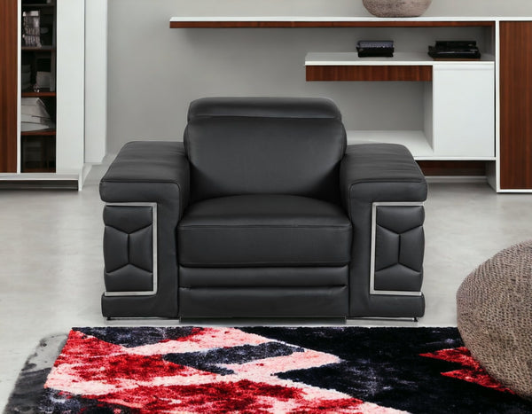 Homeroots 29" To 38" Black Sturdy Chair Black  329599