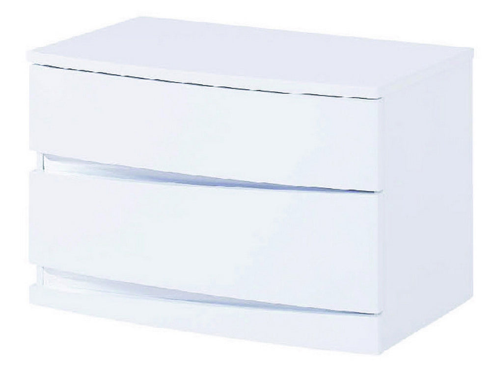 Homeroots 17" White Two Drawers Manufactured Wood Mirrored Nightstand White  329629