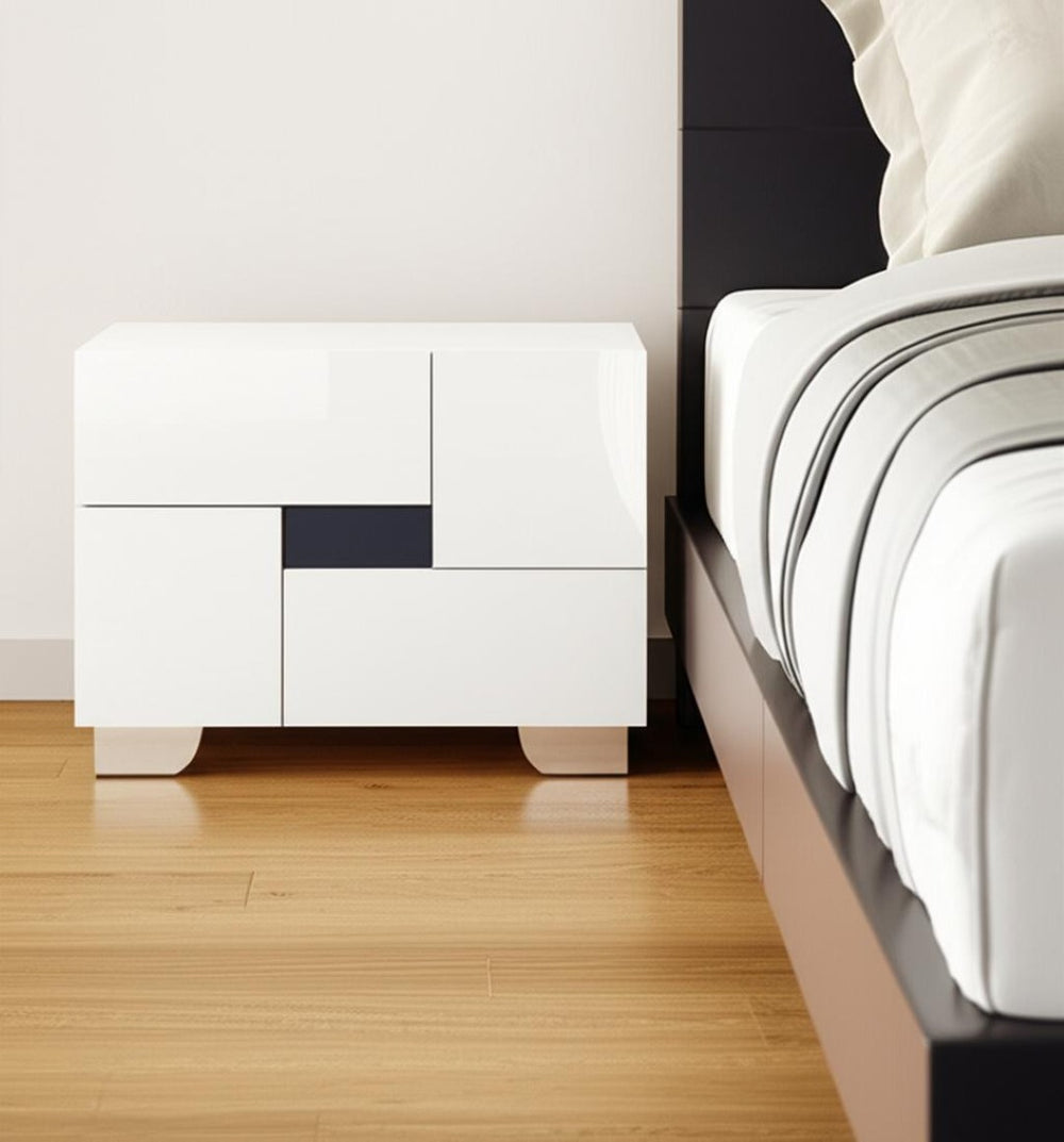 HomeRoots 18" Elegant Mirrored Glass Nightstand with Two Drawers - Chic White Wood Design for Modern Spaces 329639