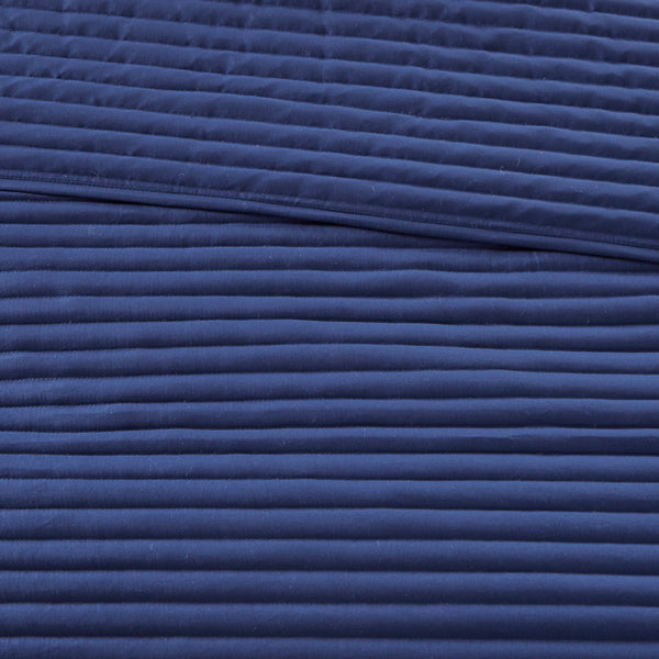 English Elm 8 Marina Seersucker Comforter & Quilt Set Full/Queen - Watercolor Stripe, Hypoallergenic, Layerable Blue 23.62 L x 18.9 W x 18.31 H B03597097