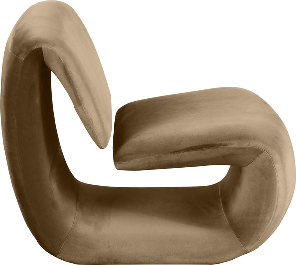 Meridian Furniture Nouveau Sculptural Velvet Accent Chair with Organic Curved Form for Modern Living Rooms Beige 33022Beige
