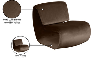 Meridian Furniture Nouveau Sculptural Velvet Accent Chair with Organic Curved Form for Modern Living Rooms Brown 33022Brown
