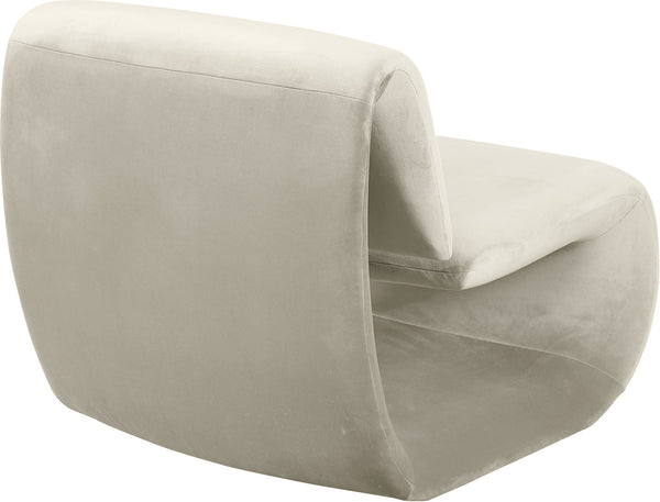 Meridian Furniture Nouveau Sculptural Velvet Accent Chair with Organic Curved Form for Modern Living Rooms Cream 33022Cream