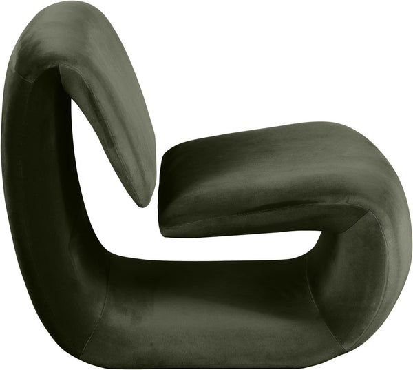Meridian Furniture Nouveau Sculptural Velvet Accent Chair with Organic Curved Form for Modern Living Rooms Green 33022Green