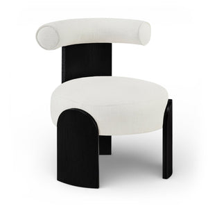 Meridian Furniture Calder Linen Accent Chair with Solid Wood Frame for Modern Scandinavian Living Room Comfort Style C Cream 33025Cream