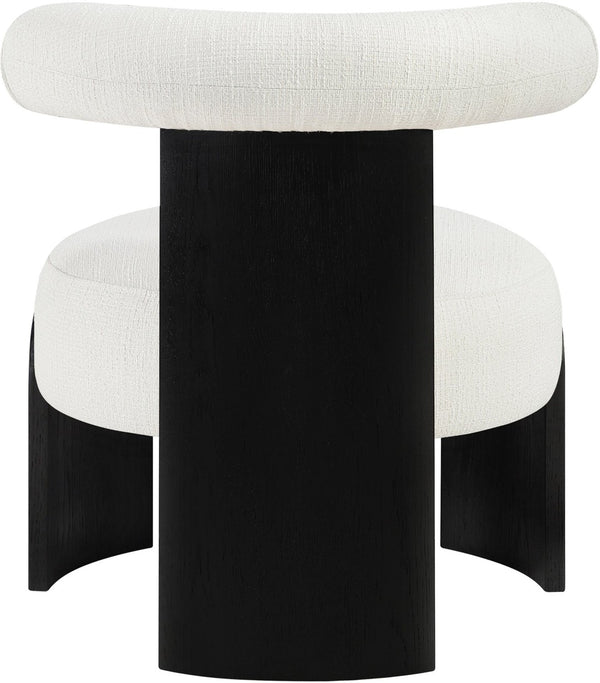 Meridian Furniture Calder Linen Accent Chair with Solid Wood Frame for Modern Scandinavian Living Room Comfort Style C Cream 33025Cream