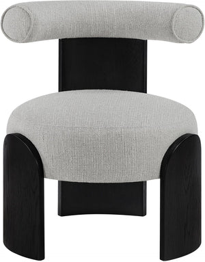 Meridian Furniture Calder Linen Accent Chair with Solid Wood Frame for Modern Scandinavian Living Room Comfort Style C Grey 33025Grey