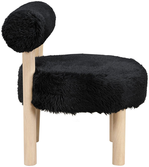 Meridian Furniture Ambre Plush Vegan Shearling Accent Chair with Solid Wood Legs for Modern Living Spaces Black Style A 33064Black