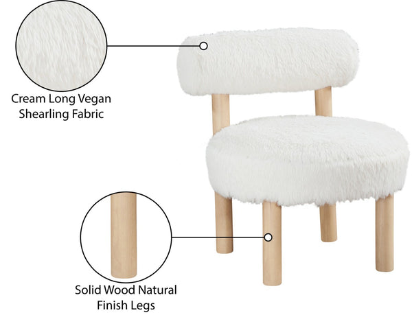 Meridian Furniture Ambre Plush Vegan Shearling Accent Chair with Solid Wood Legs for Modern Living Spaces Cream Style A 33064Cream