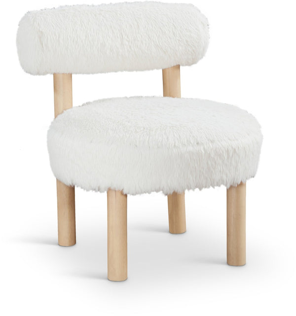 Meridian Furniture Ambre Plush Vegan Shearling Accent Chair with Solid Wood Legs for Modern Living Spaces Cream Style A 33064Cream