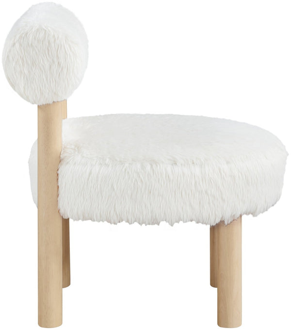 Meridian Furniture Ambre Plush Vegan Shearling Accent Chair with Solid Wood Legs for Modern Living Spaces Cream Style A 33064Cream