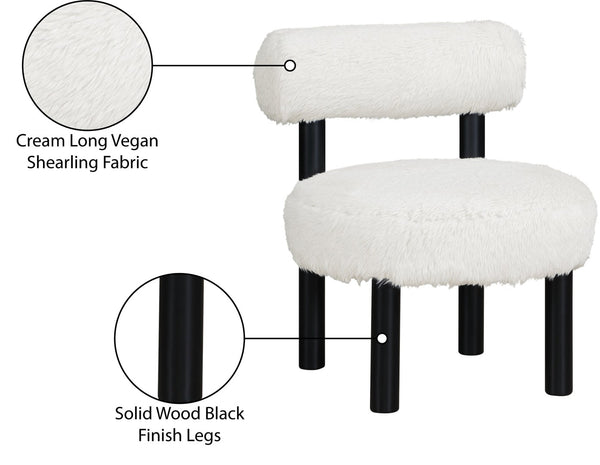 Meridian Furniture Ambre Plush Vegan Shearling Accent Chair with Solid Wood Legs for Modern Living Spaces Cream Style B 33065Cream