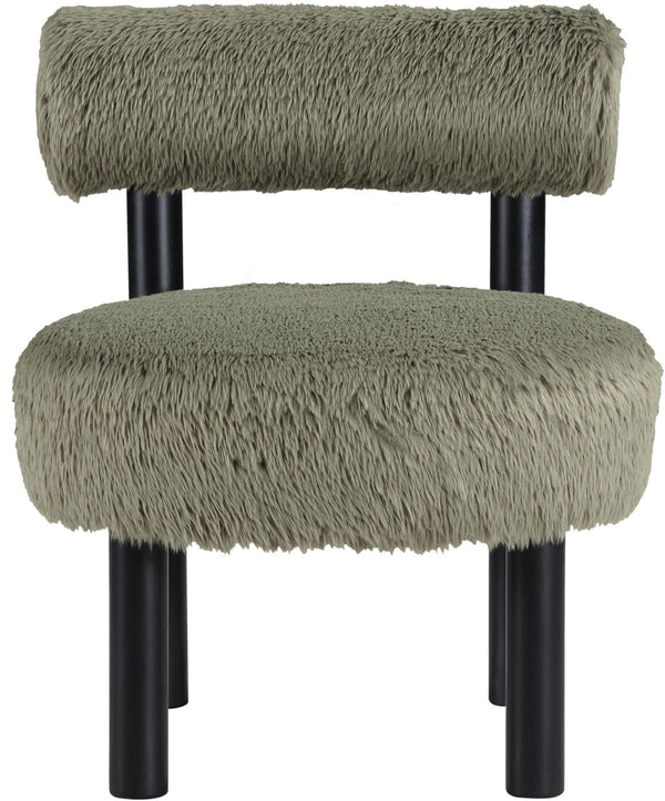 Meridian Furniture Ambre Plush Vegan Shearling Accent Chair with Solid Wood Legs for Modern Living Spaces Green Style B 33065Green