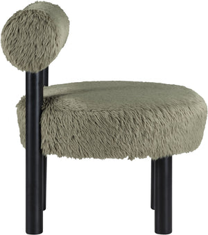 Meridian Furniture Ambre Plush Vegan Shearling Accent Chair with Solid Wood Legs for Modern Living Spaces Green Style B 33065Green