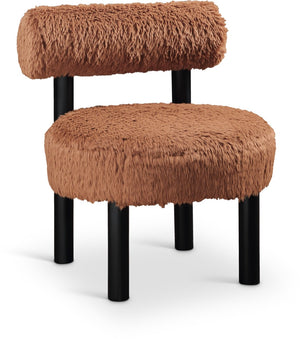 Meridian Furniture Ambre Plush Vegan Shearling Accent Chair with Solid Wood Legs for Modern Living Spaces Saddle Style B 33065Saddle