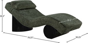 Meridian Furniture Marcella Art Deco Chaise Lounge with Sculptural Curves Plush Upholstery and Solid Wood Base Green 33086 33086Green