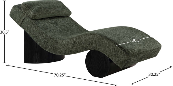Meridian Furniture Marcella Art Deco Chaise Lounge with Sculptural Curves Plush Upholstery and Solid Wood Base Green 33086 33086Green
