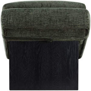 Meridian Furniture Marcella Art Deco Chaise Lounge with Sculptural Curves Plush Upholstery and Solid Wood Base Green 33086 33086Green