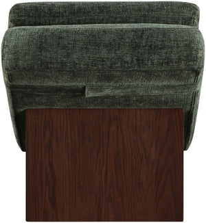 Meridian Furniture Marcella Art Deco Chaise Lounge with Sculptural Curves Plush Upholstery and Solid Wood Base Green 33087 33087Green