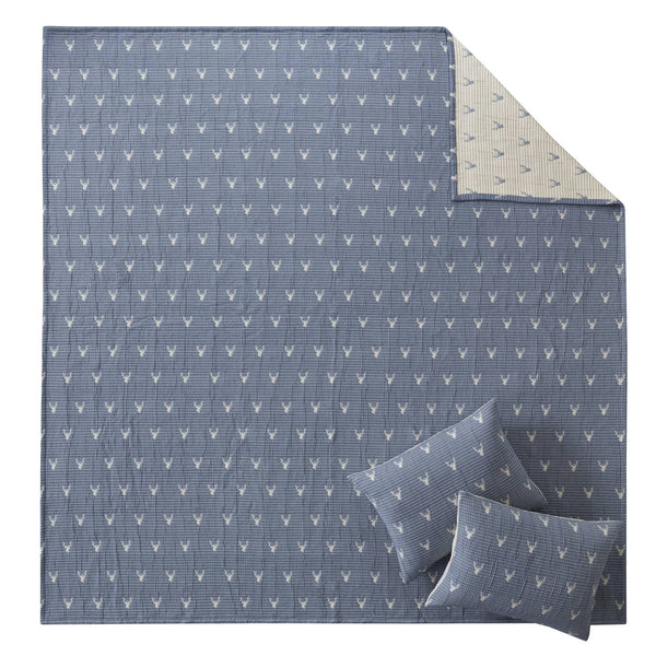 English Elm 3 Luxe Matelassé Coverlet Set Full/Queen with Two Standard Shams – Lightweight Polyester, Textured Elegance Blue 18.7 L x 14.76 W x 5.32 H B035P366538