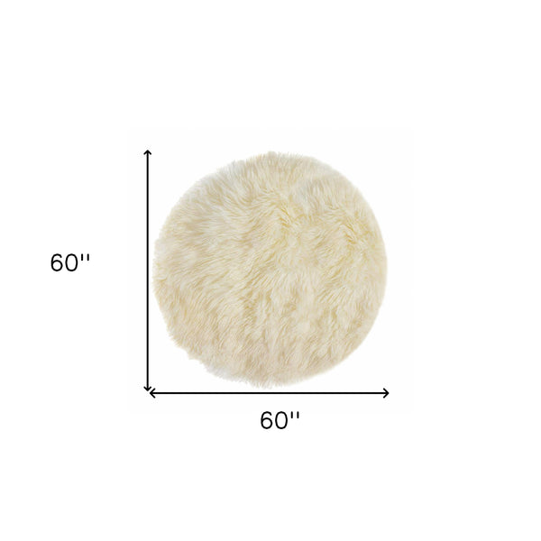 Homeroots 5' Off White Round Shag Sheepskin Area Rug  Genuine Sheepskin 332268