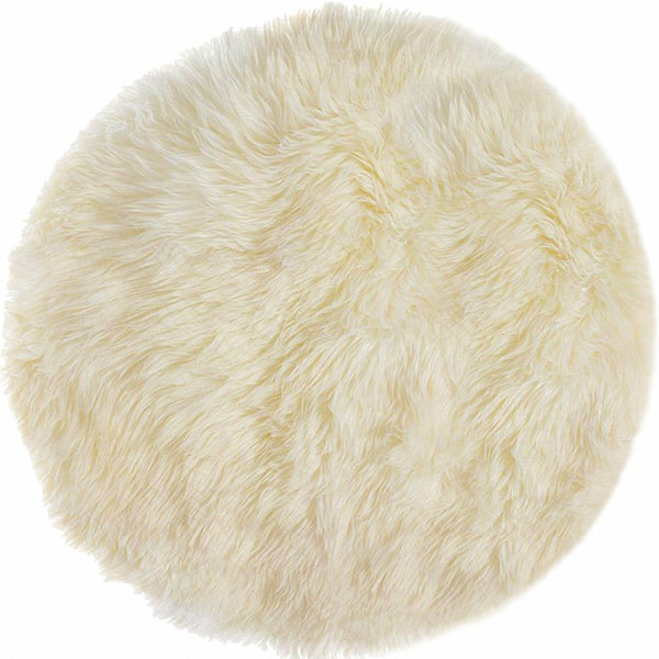 Homeroots 5' Off White Round Shag Sheepskin Area Rug  Genuine Sheepskin 332268