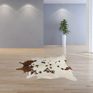 Homeroots 72" X 84" White And Brown Cowhide  Rug White,Brown Cowhide 332277