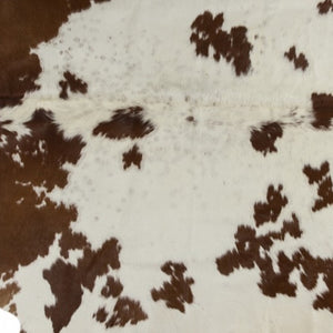 HomeRoots 6' X 7' Cowhide Print Area Rug – Luxurious Texture, Durable Design for Modern Living Spaces, Easy Care White/Brown 332277