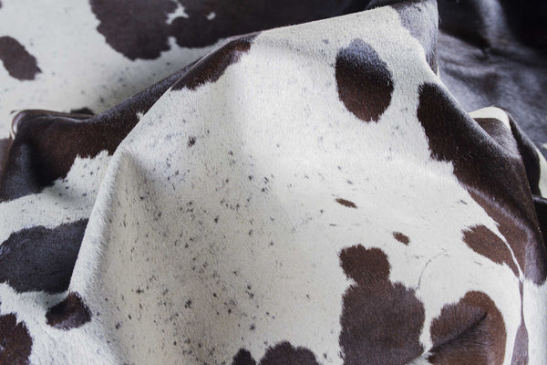 Homeroots 72" X 84" White And Chocolate Cowhide  Rug White,Chocolate Cowhide 332278