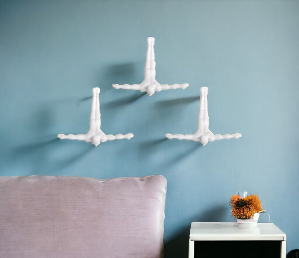 Homeroots Set Of Three 7" White Divers Resin Wall Decor White Resin 332361